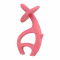 Gryzak silikonowy słoń Dancing Elephant pink Mombella 001.png