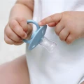 Mombella Smoczek uspokajający Fancy Ice Blue 005.png