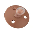 Mombella Smoczek uspokajający Mocha Mousse 002.jpg