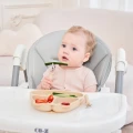 Mombella Silikonowy śliniak z kieszonką light brown 001c.jpg