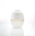 Mombella Butelka Antykolkowa dla Noworodka Breast Shape Ivory Silikonowa 120 ml przód mood.png